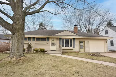 1115  2nd Ave, Grafton, WI 53024 - Photo 1