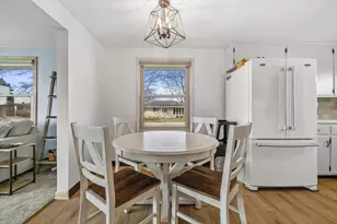 2424 24th St, Kenosha, WI 53140 - Photo 9