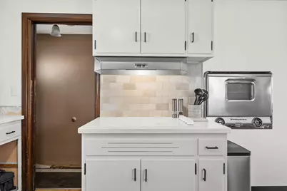 2424  24th St, Kenosha, WI 53140 - Photo 15