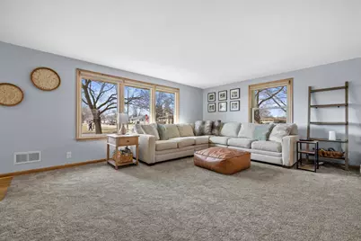 2424  24th St, Kenosha, WI 53140 - Photo 7