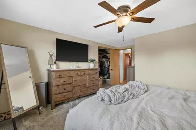 2424  24th St, Kenosha, WI 53140 - Photo 17