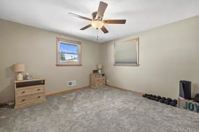 2424  24th St, Kenosha, WI 53140 - Photo 21