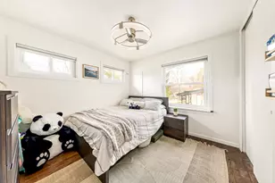 5623 Bentwood Ln, Greendale, WI 53129 - Photo 17