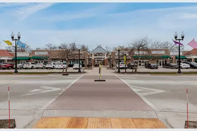 5623  Bentwood Ln, Greendale, WI 53129 - Photo 35