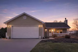 1157 Bluestem Ct, Elkhorn, WI 53121 - Photo 1