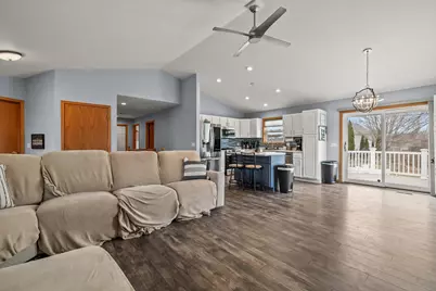 1157  Bluestem Ct, Elkhorn, WI 53121 - Photo 11