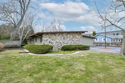 8925 N Maitland Rd, Bayside, WI 53217 - Photo 37