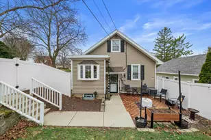 241 S Charles St, Waukesha, WI 53186 - Photo 25