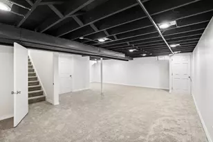 6111 69th St, Kenosha, WI 53142 - Photo 25