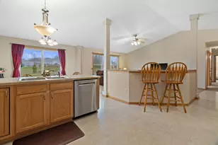 N7996 Woody Ln, Ixonia, WI 53036 - Photo 9