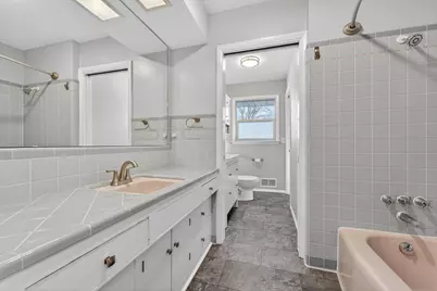 4604 W Dunwood Rd, Brown Deer, WI 53223 - Photo 11