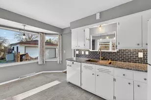 4604 W Dunwood Rd, Brown Deer, WI 53223 - Photo 7