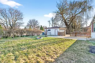 4604 W Dunwood Rd, Brown Deer, WI 53223 - Photo 15