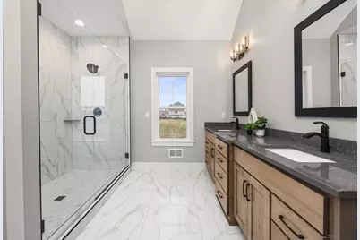 N66W21193  Sweet Clover Dr, Menomonee Falls, WI 53051 - Photo 23