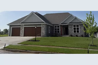 N66W21193  Sweet Clover Dr, Menomonee Falls, WI 53051 - Photo 1