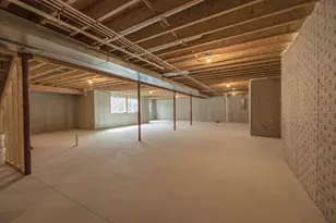 N66W21193 Sweet Clover Dr, Menomonee Falls, WI 53051 - Photo 45