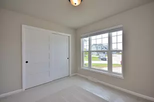 W197N5308 Lodgepole Ct, Menomonee Falls, WI 53051 - Photo 3