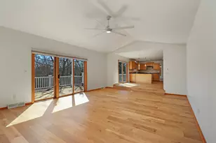 201 Karyl St, Burlington, WI 53105 - Photo 15