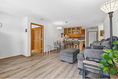 207  Oconomowoc Pkwy, Oconomowoc, WI 53066 - Photo 3