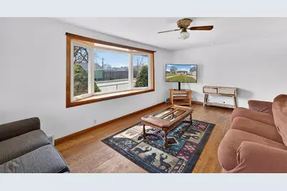 2430  Orchard St, Racine, WI 53405 - Photo 5