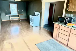 205 Juneau St, Lowell, WI 53557 - Photo 9