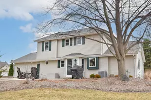 N105W16136 Brook Hollow Dr, Germantown, WI 53022 - Photo 27