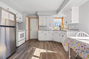 7101 W Van Norman Ave, Greenfield, WI 53220 - Photo 5