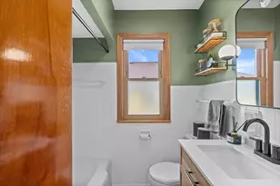 3554 S 14th St, Milwaukee, WI 53221 - Photo 15