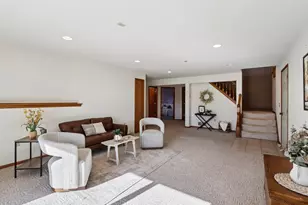 978 N Dewey Ave, Jefferson, WI 53549 - Photo 35