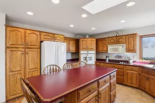 978 N Dewey Ave, Jefferson, WI 53549 - Photo 15