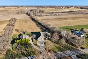 978 N Dewey Ave, Jefferson, WI 53549 - Photo 67