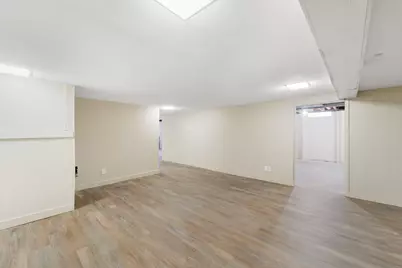 821  Saxony Dr, Racine, WI 53402 - Photo 15