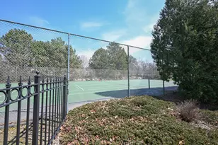 N21W24093 Dorchester Dr, Pewaukee, WI 53072 - Photo 37