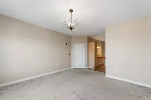 1619 N Farwell Ave, Milwaukee, WI 53202 - Photo 23