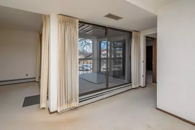 5200 S Tuckaway Blvd #270D, Greenfield, WI 53221 - Photo 9