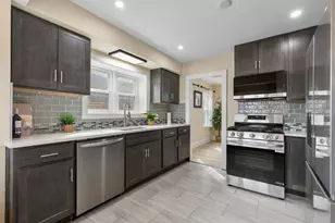 3616 S 89th St, Milwaukee, WI 53228 - Photo 9