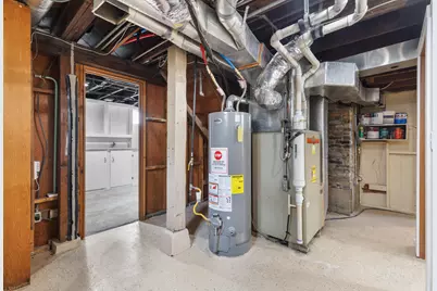 3616 S 89th St, Milwaukee, WI 53228 - Photo 21