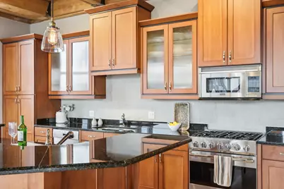 541 E Erie St #201, Milwaukee, WI 53202 - Photo 7