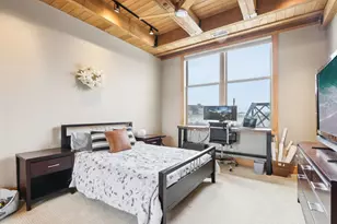 541 E Erie St, Milwaukee, WI 53202 - Photo 21