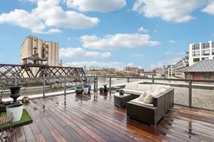 541 E Erie St, Milwaukee, WI 53202 - Photo 27