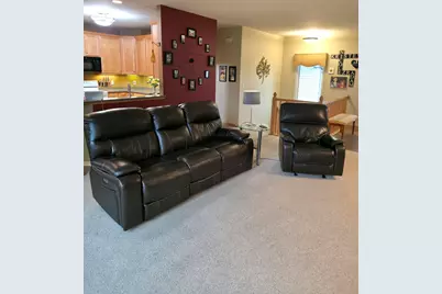 N173W20101  Crestview Dr, Jackson, WI 53037 - Photo 3