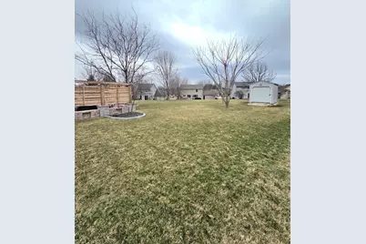 N173W20101  Crestview Dr, Jackson, WI 53037 - Photo 29