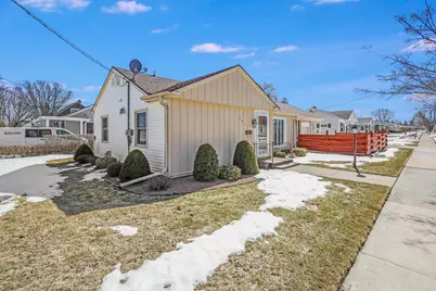 1503 S 25th St, Manitowoc, WI 54220 - Photo 21