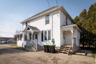 414 Grove St, Mayville, WI 53050 - Photo 3