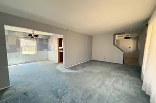 302 Wakefield Downs, Wales, WI 53183 - Photo 5