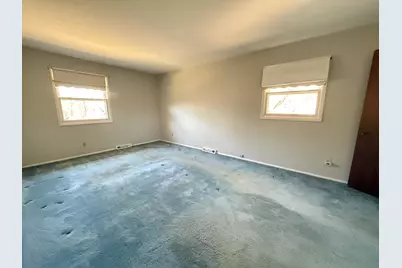 302  Wakefield Downs -, Wales, WI 53183 - Photo 17