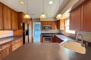 302 Wakefield Downs, Wales, WI 53183 - Photo 7