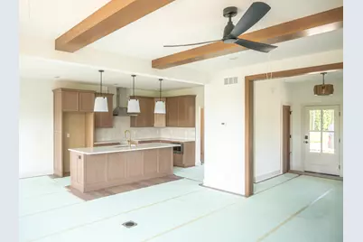 N66W21075  Sweet Clover Dr, Menomonee Falls, WI 53051 - Photo 7