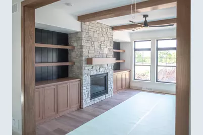 N66W21075  Sweet Clover Dr, Menomonee Falls, WI 53051 - Photo 5