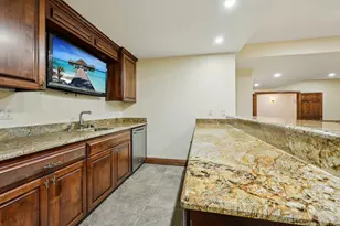 560 Birchwood Dr, Hartland, WI 53029 - Photo 41